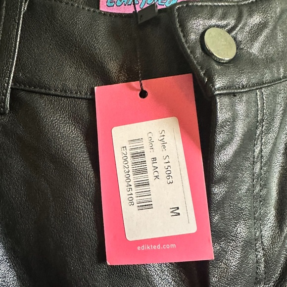 Edikted NWT black faux leather pants size M - Picture 3 of 5